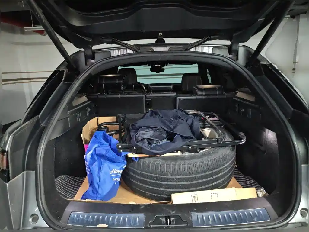 Land Rover Velar — миниатюра 15