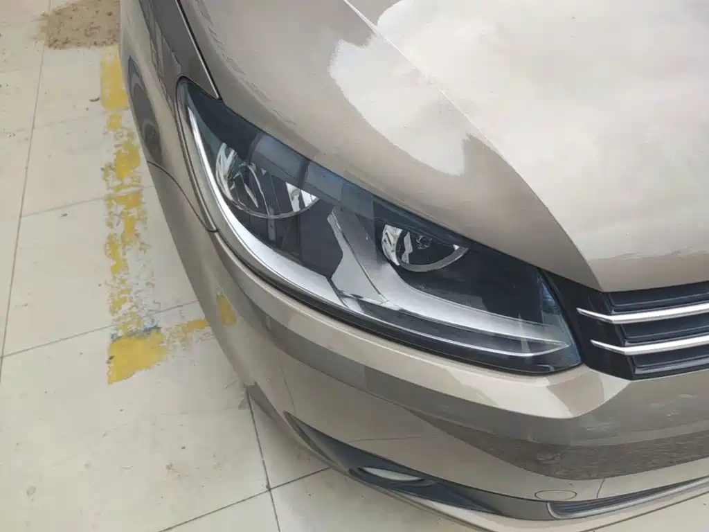 Volkswagen Touran — миниатюра 11