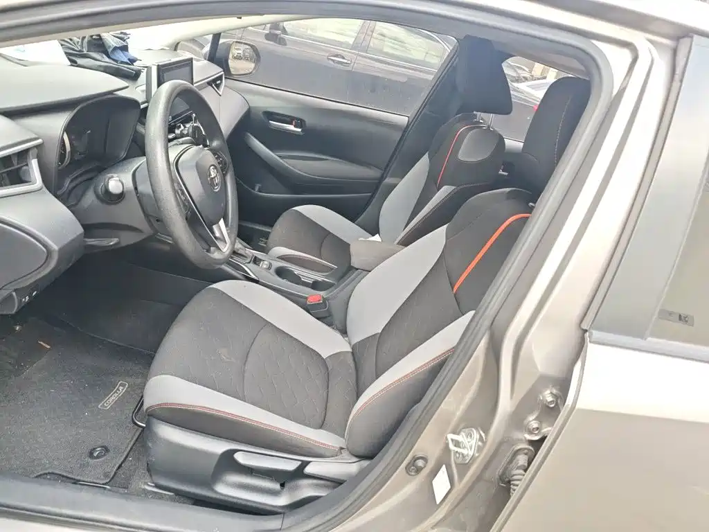 Toyota Corolla — миниатюра 8