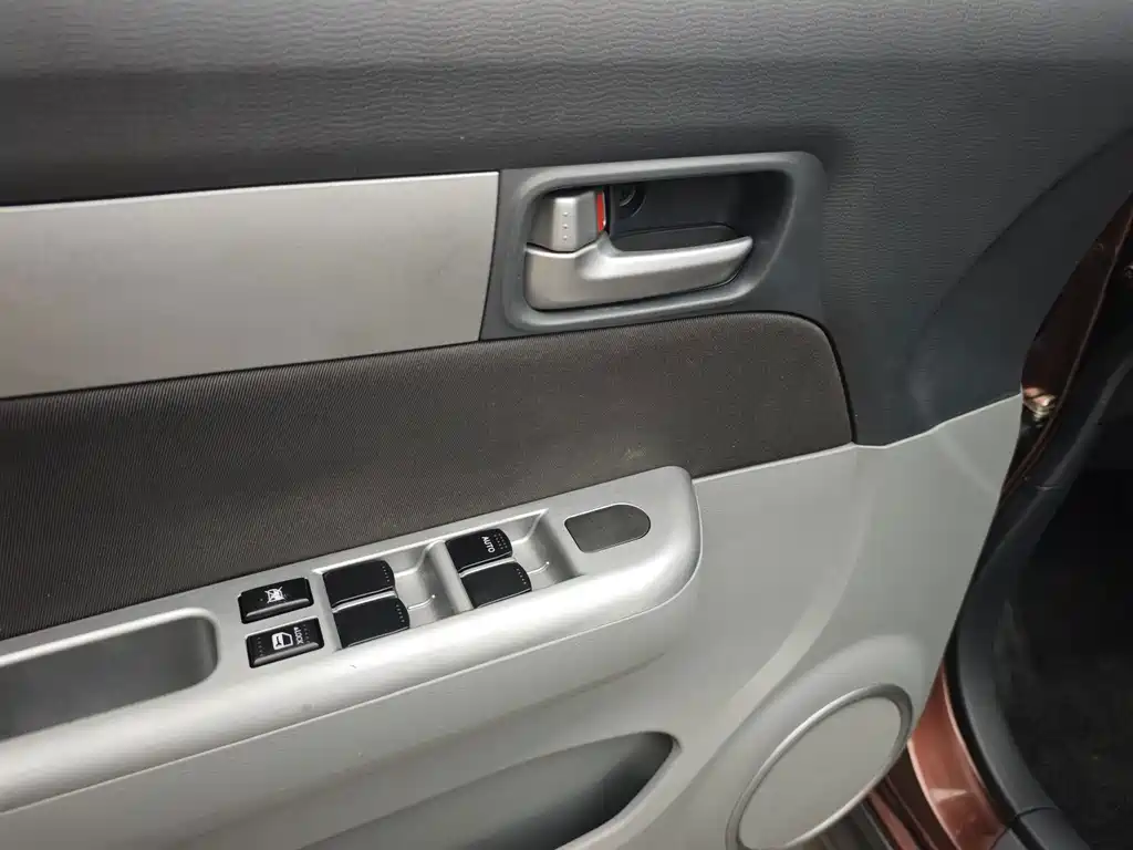 Suzuki Swift — миниатюра 12
