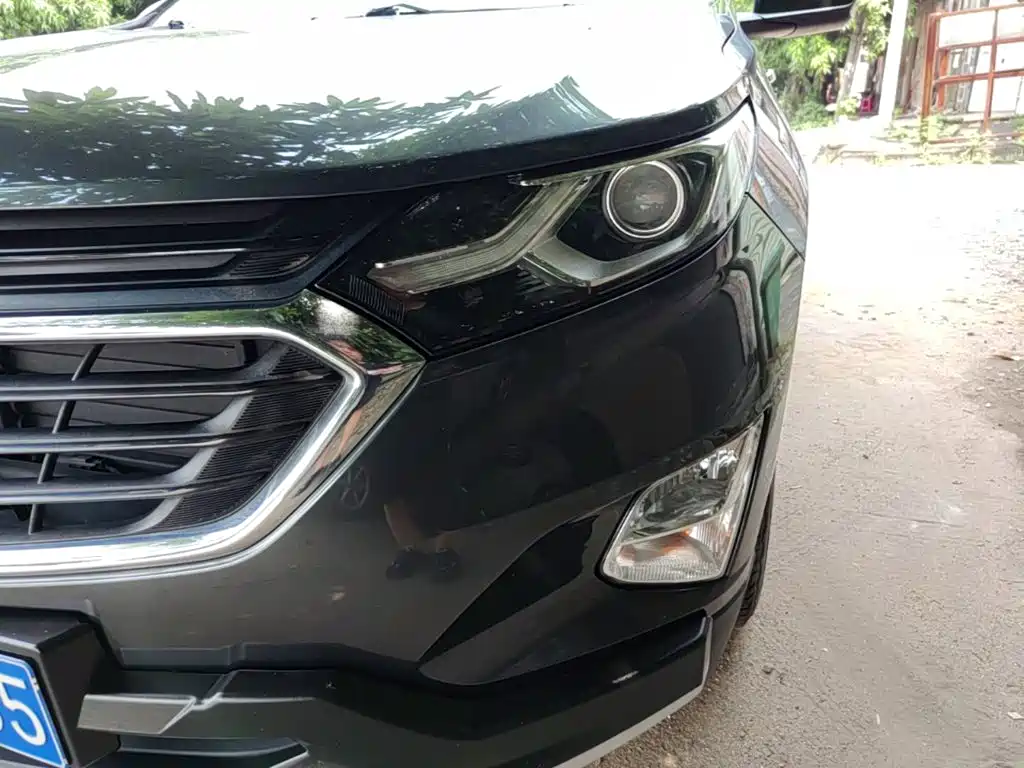 Chevrolet Equinox — миниатюра 24