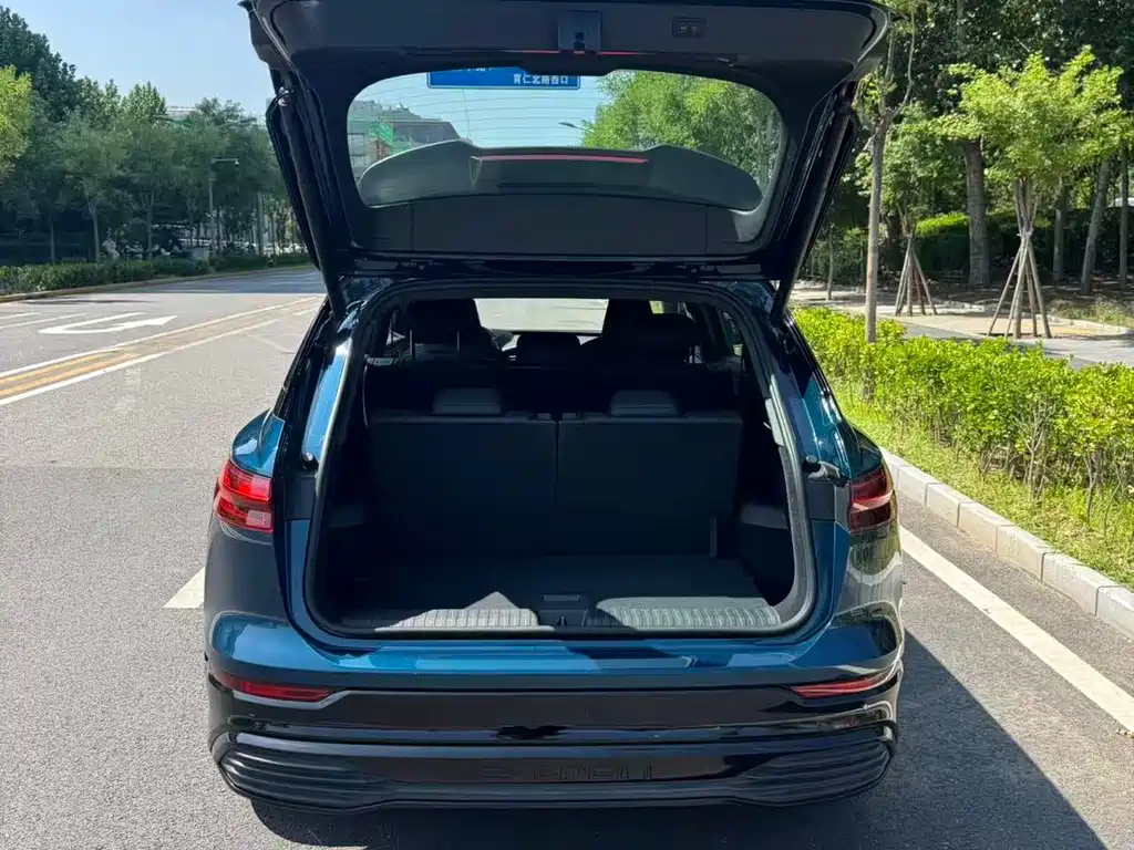 Audi Q5 e-tron 2022 40 e-tron