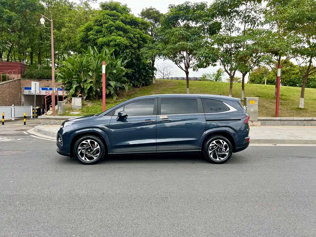Hyundai Custo 2021 380TGDi Flagship TOP Premium