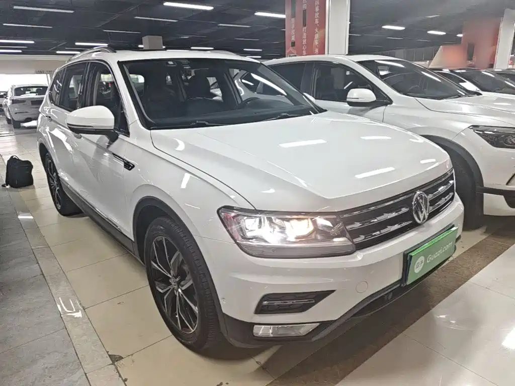 Volkswagen Tiguan L — миниатюра 4