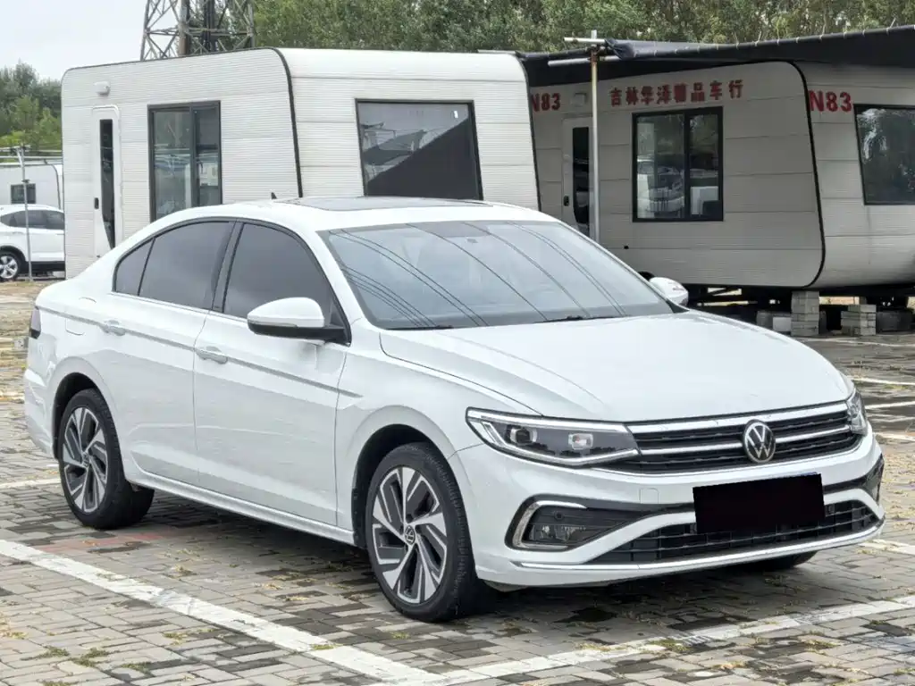 Volkswagen Bora — миниатюра 3
