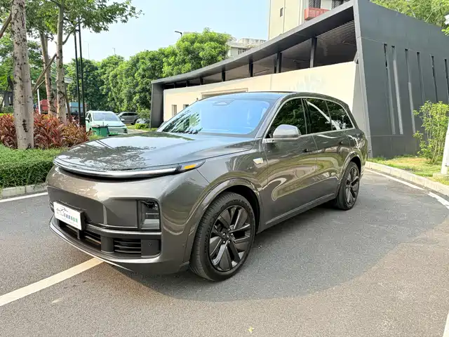 IDEAL CAR IDEAL L8 2023
