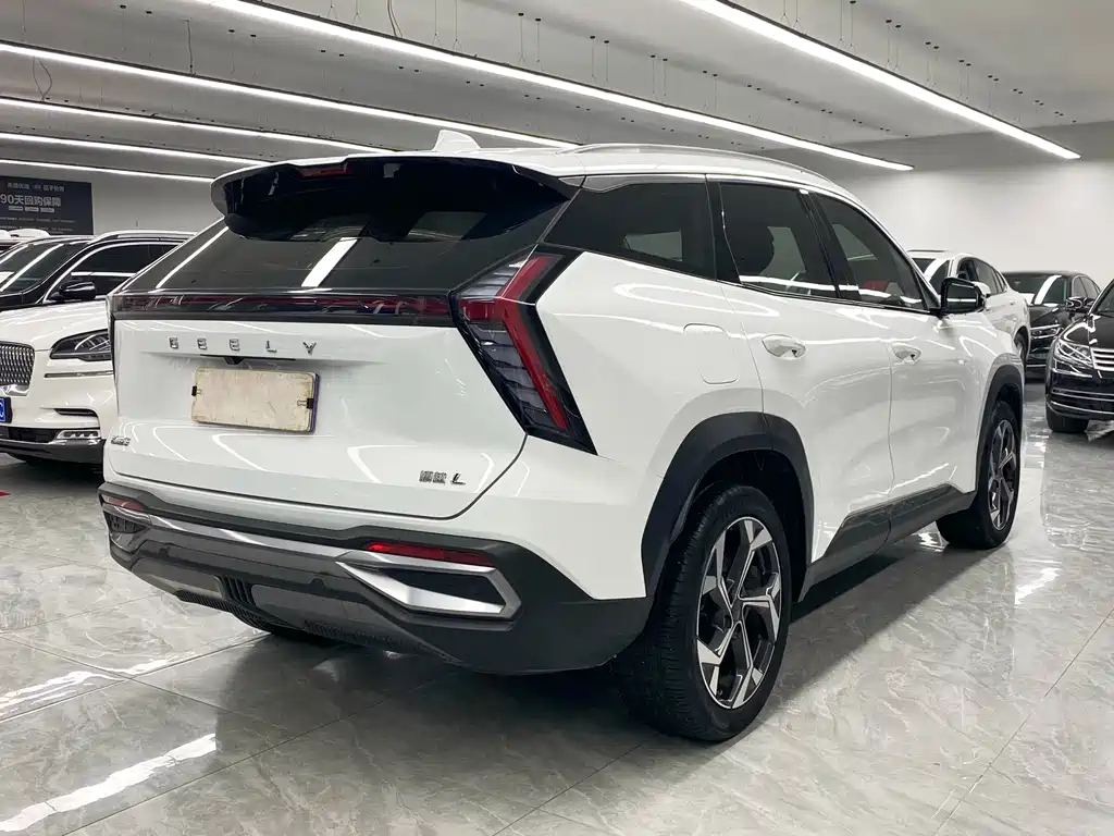 Geely Boyue L — миниатюра 6