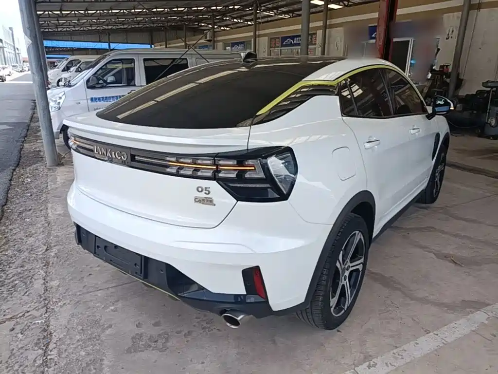 Lynk & Co 05 — миниатюра 7