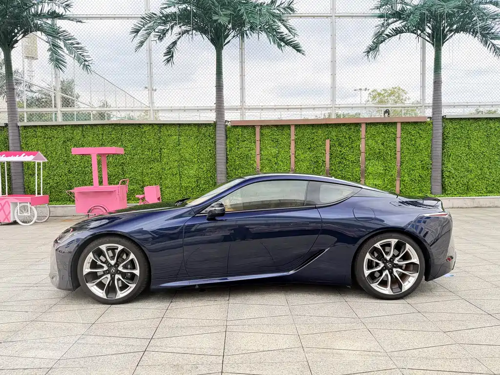 Lexus LC — миниатюра 4