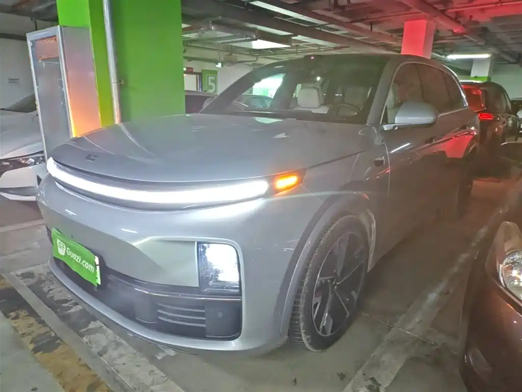 Li Auto Li L7 2025