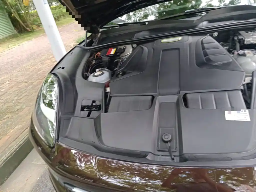 Porsche Cayenne Hybrid — миниатюра 21