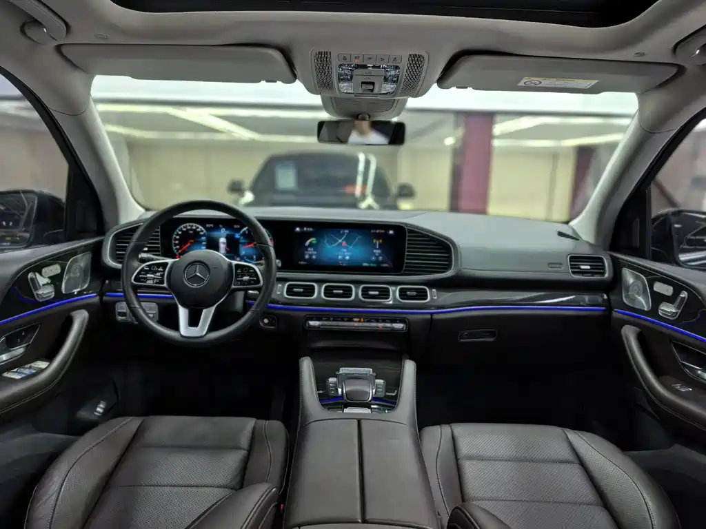 Mercedes-Benz GLE (Import) — миниатюра 9
