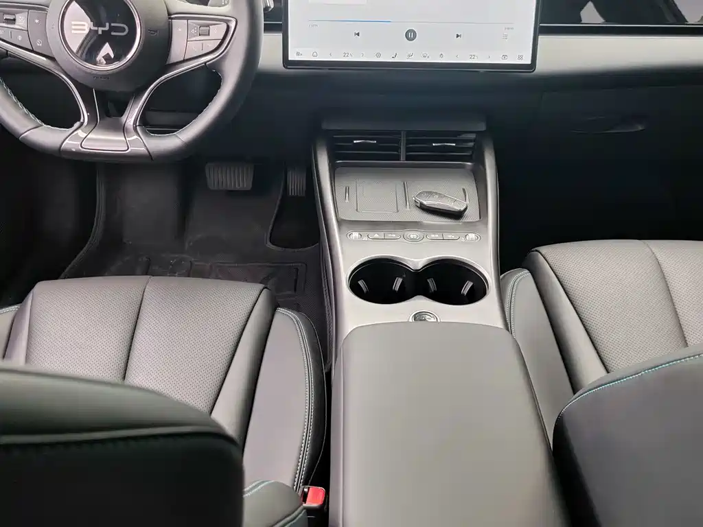 BYD Seal 06 — миниатюра 5