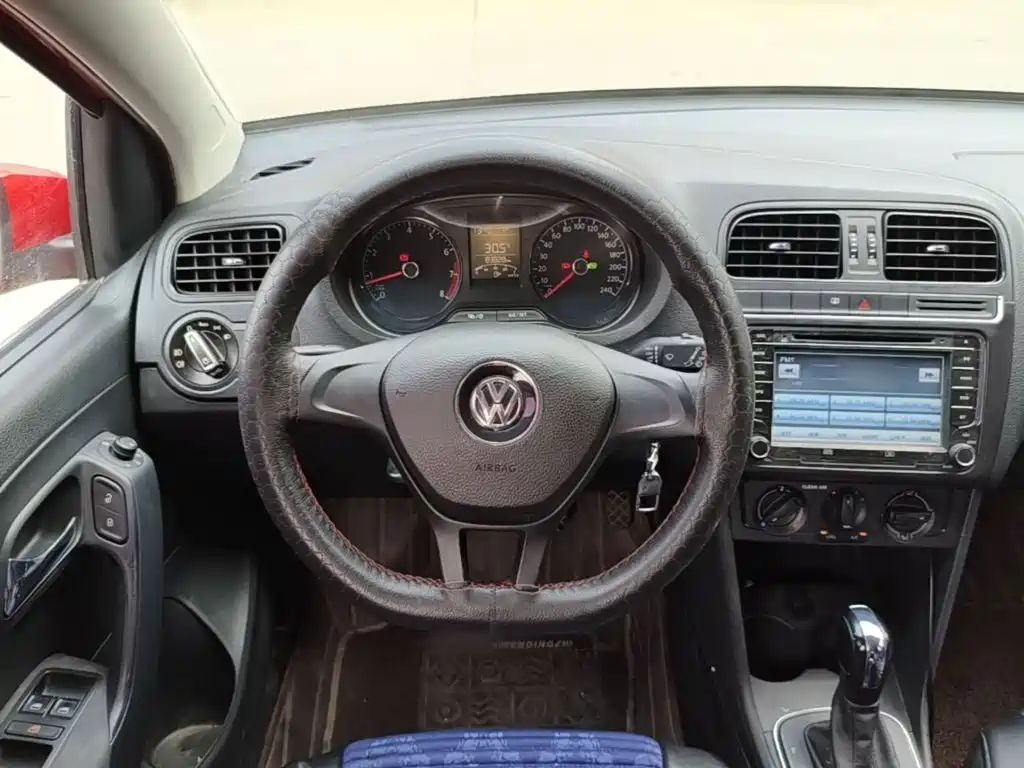 Volkswagen Polo — миниатюра 11