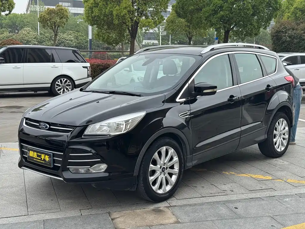 Ford Kuga 2015