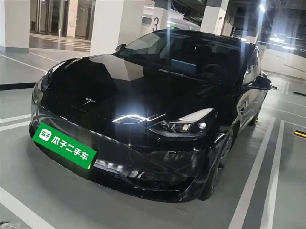 Tesla Model 3 2023