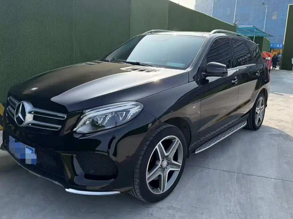 Mercedes-Benz GLE 2016