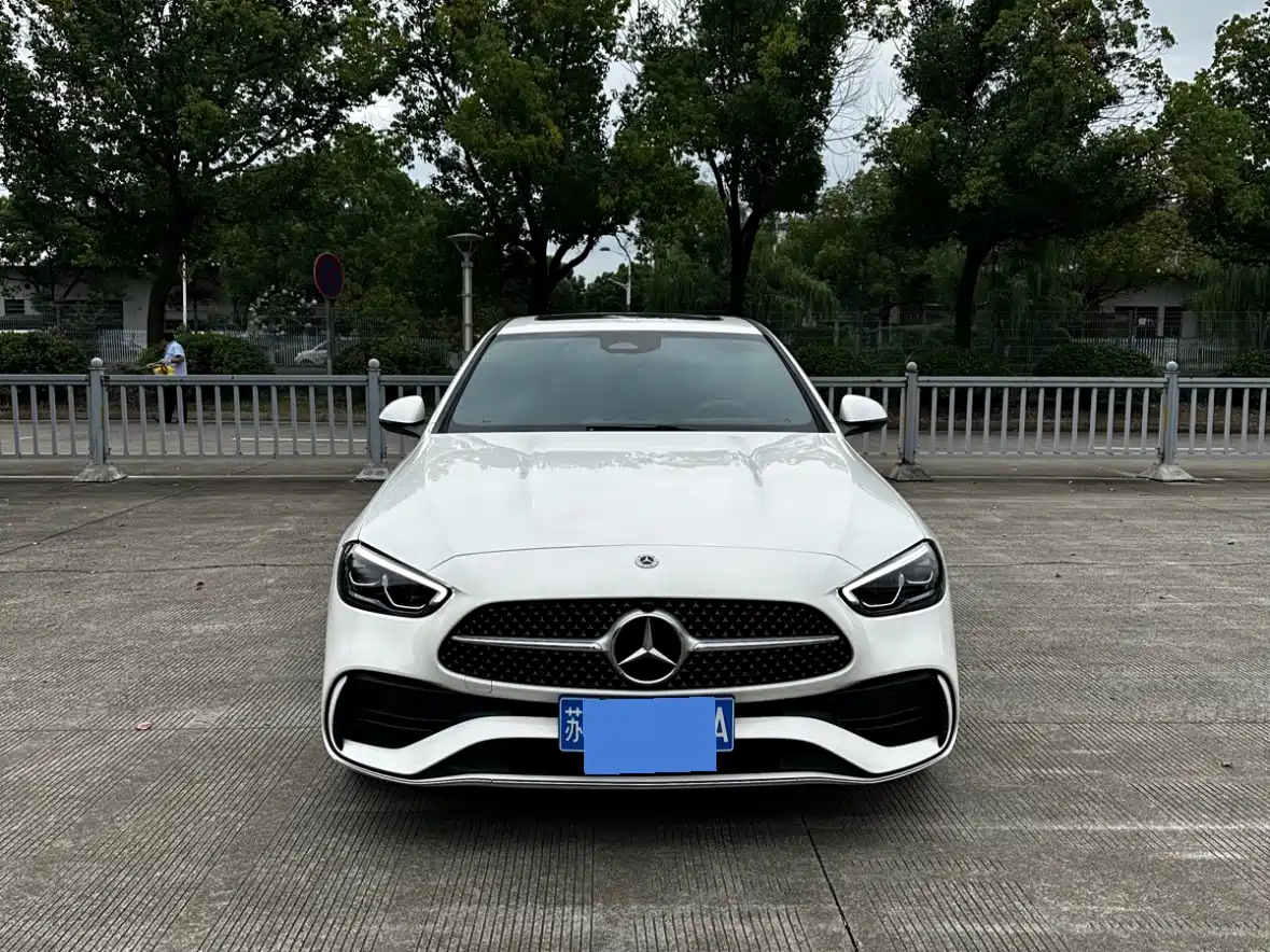 奔驰C级 2024款 C 200 L 运动版 2023
