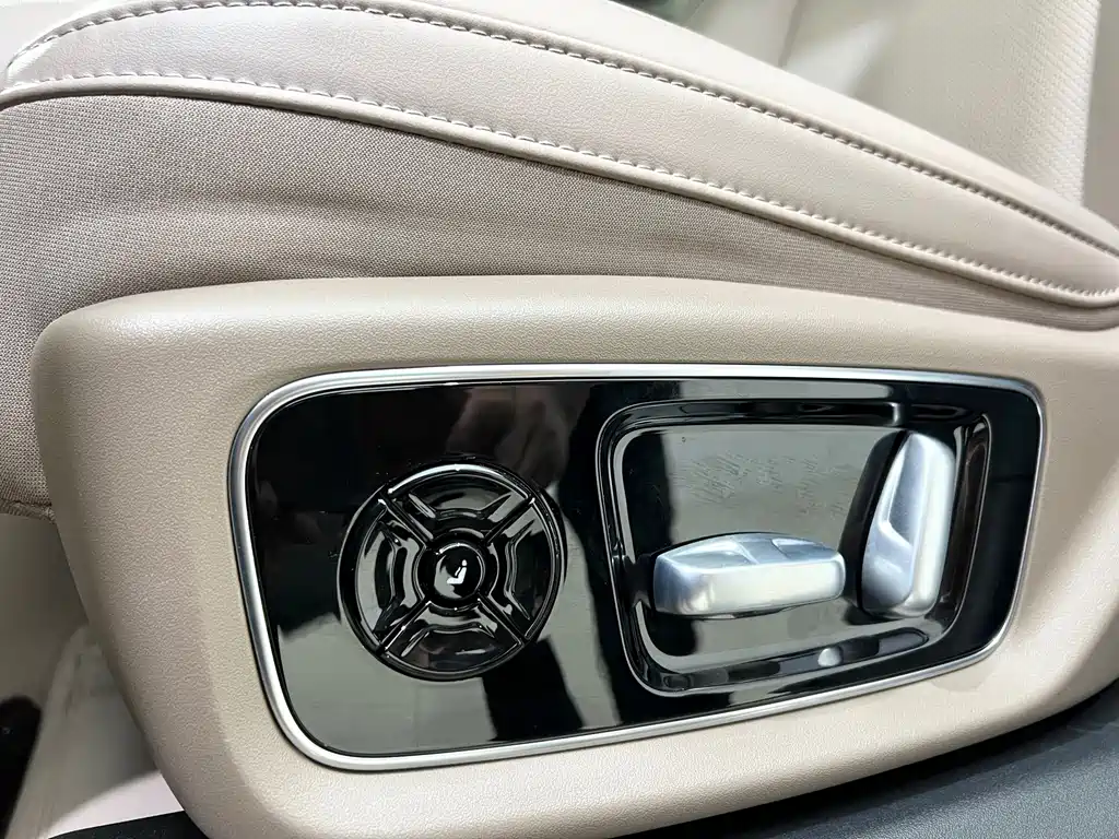 Li Auto Li L7 — миниатюра 20