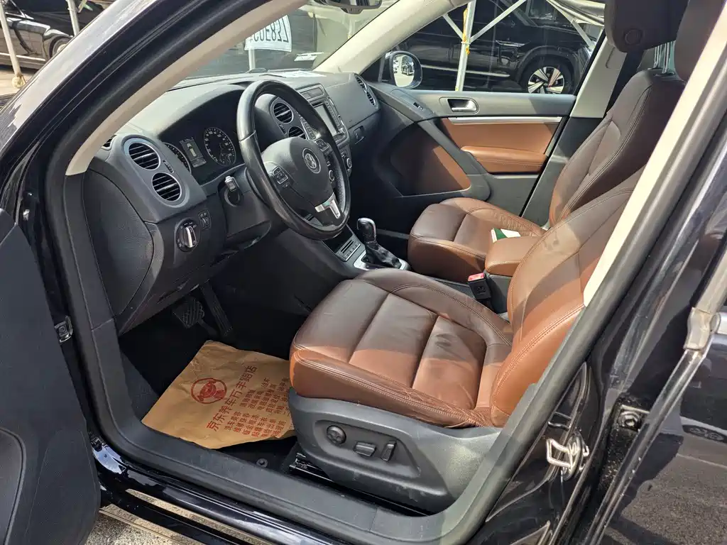 Volkswagen Tiguan — миниатюра 16