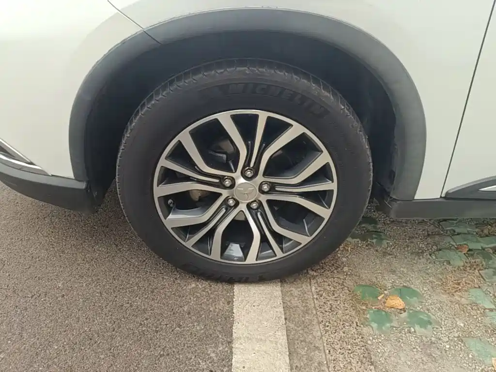 Mitsubishi Outlander — миниатюра 23