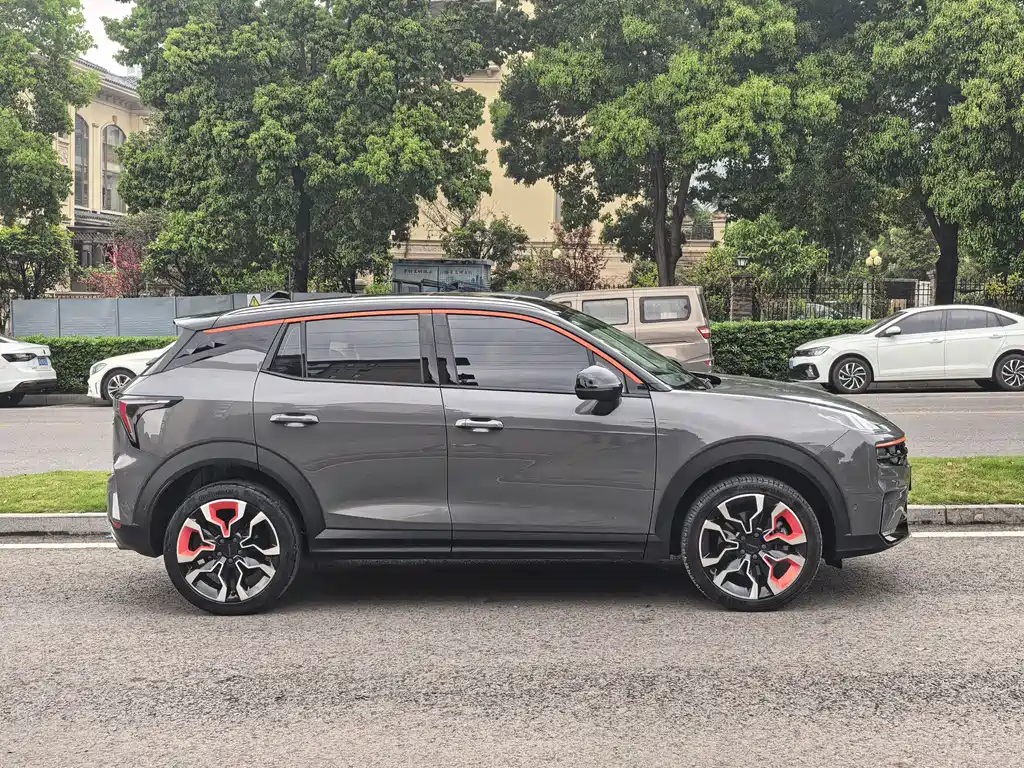 Lynk & Co 06 2020 1.5T Halo
