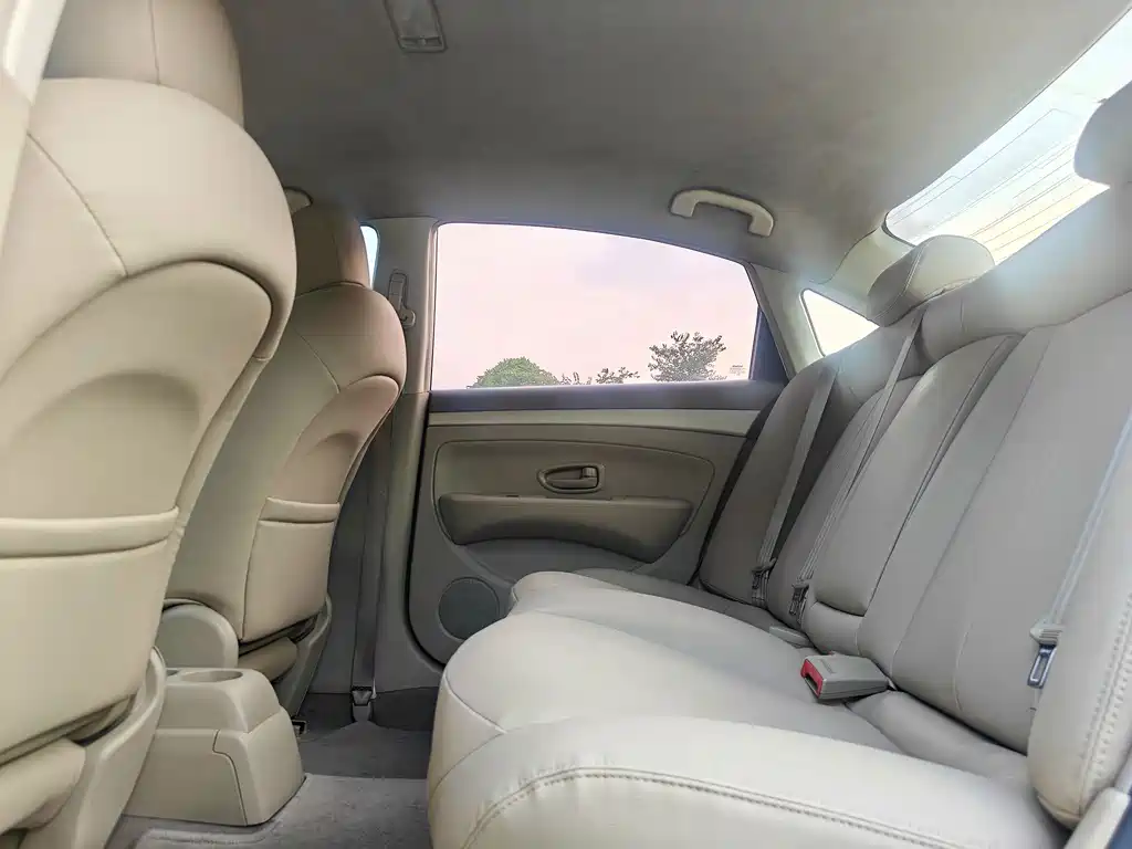 Nissan Sylphy — миниатюра 16