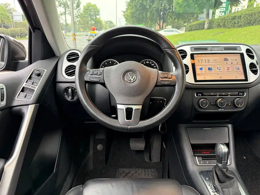 Volkswagen Tiguan — миниатюра 14