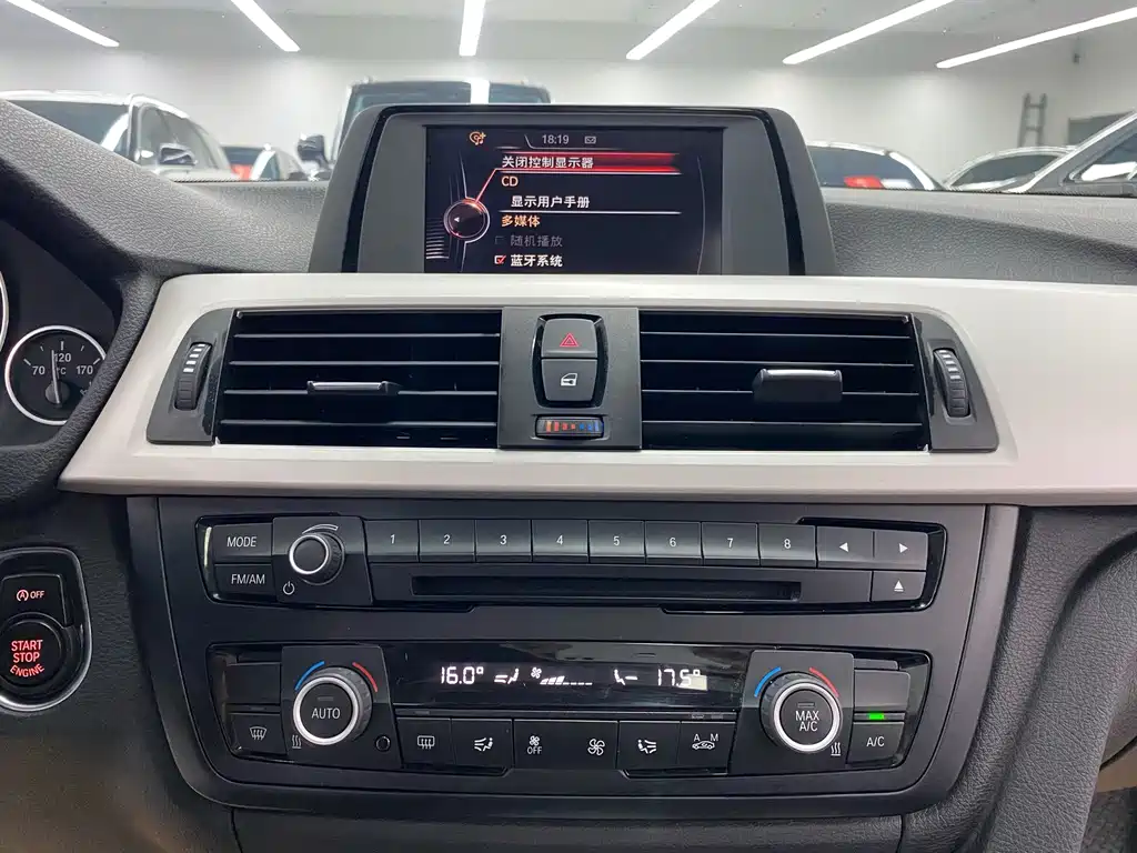BMW 4 Series — миниатюра 16