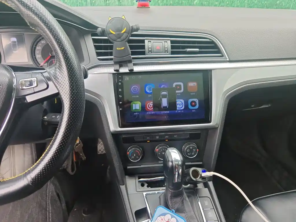 Volkswagen Lamando — миниатюра 9