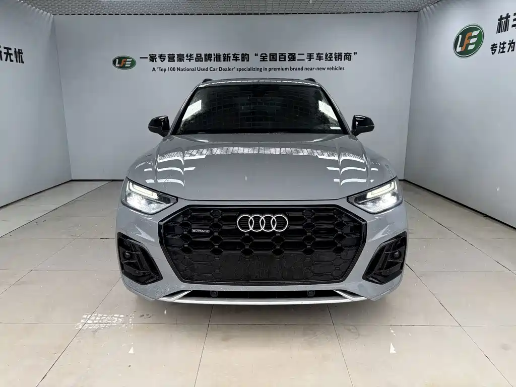Audi Q5L — миниатюра 2
