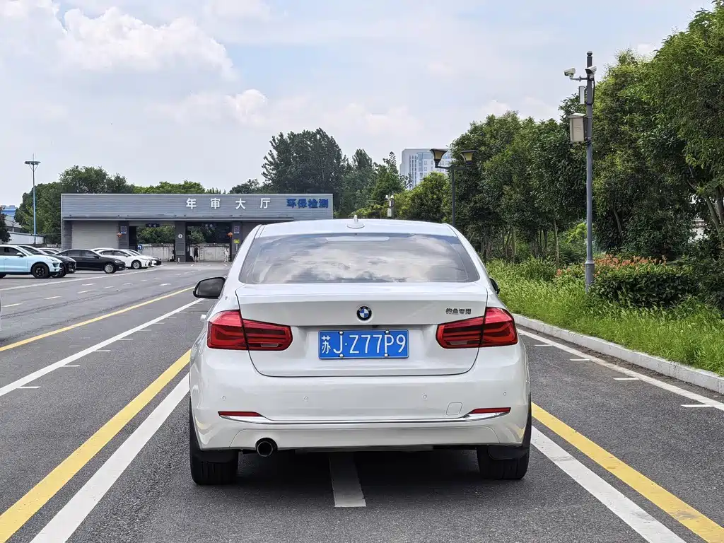 BMW 3 Series — миниатюра 5