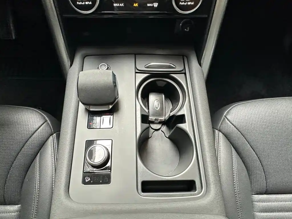 Land Rover Discovery — миниатюра 15