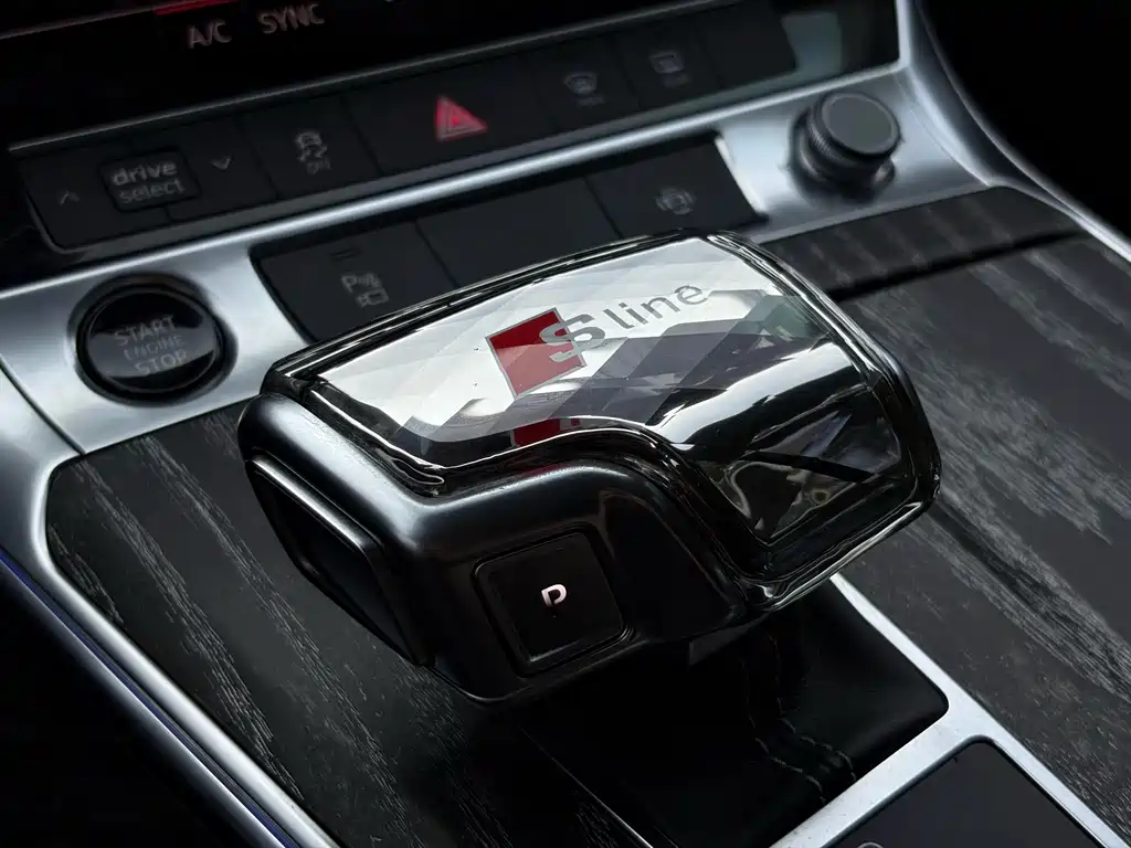 Audi A7L — миниатюра 17
