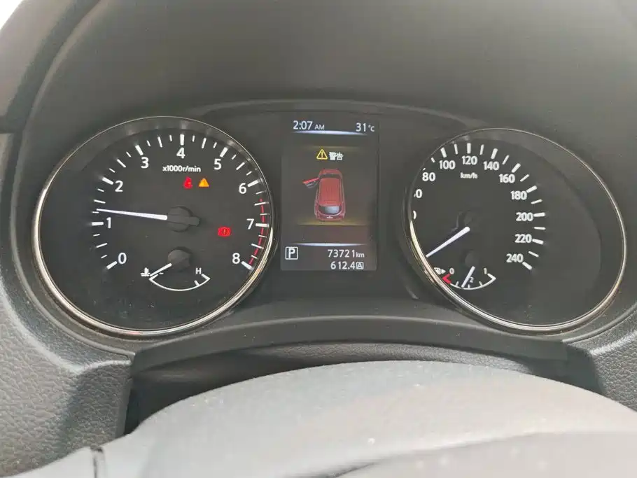 Nissan Qashqai — миниатюра 14