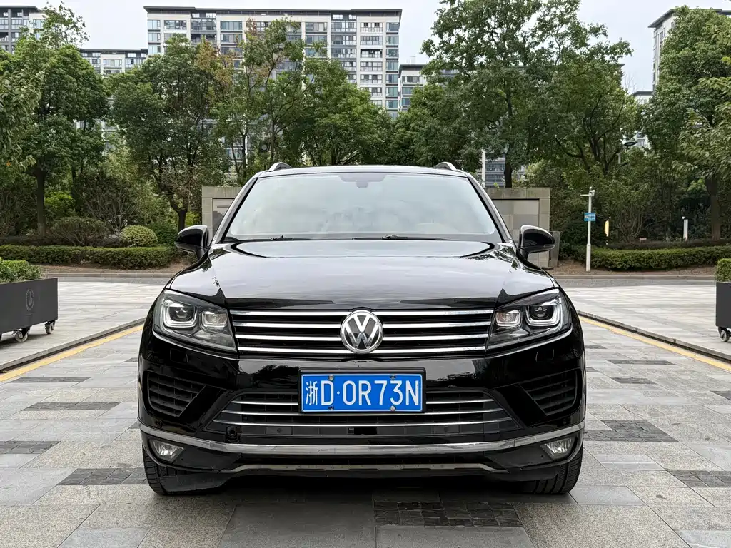 Volkswagen Touareg — миниатюра 2