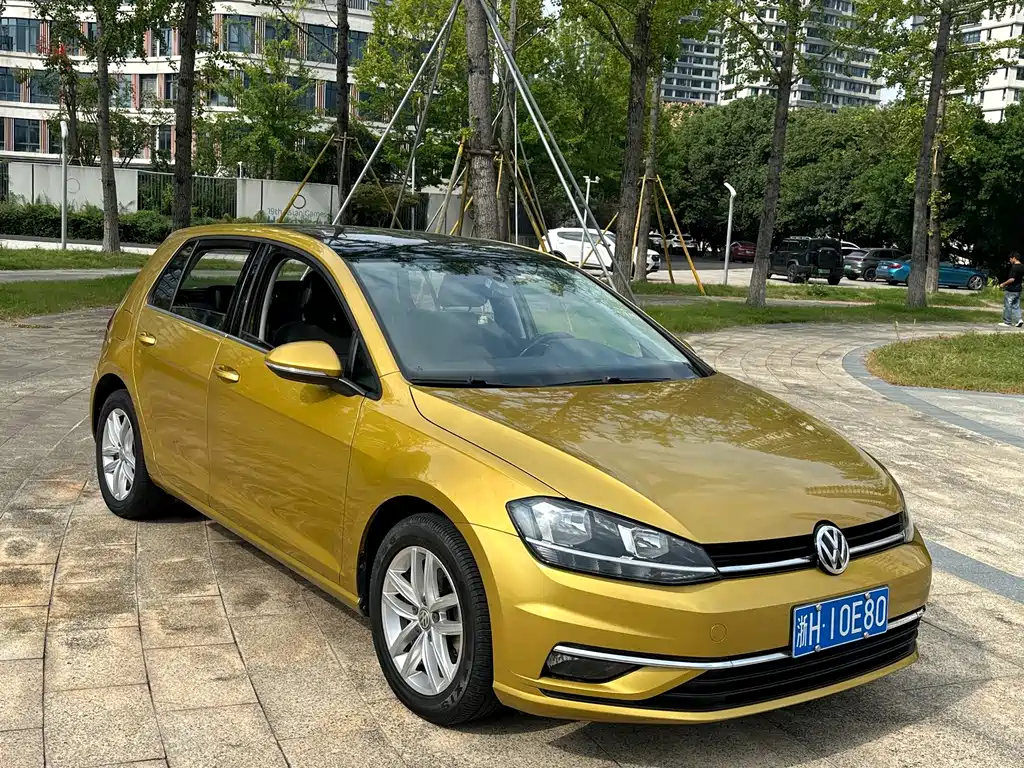 Volkswagen Golf — миниатюра 3