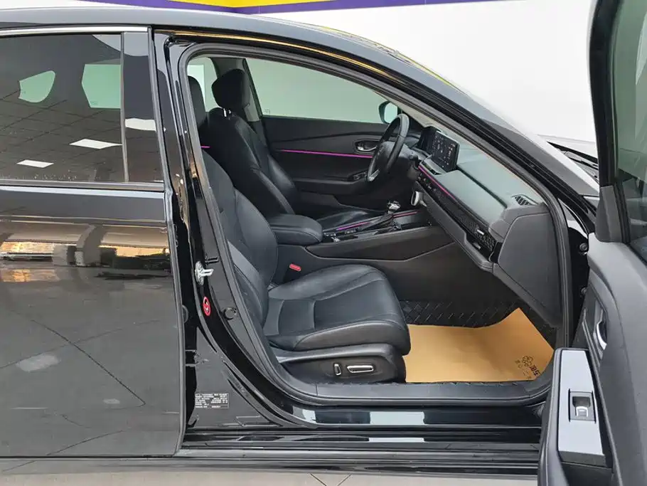Honda Accord — миниатюра 8
