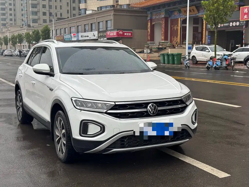 Volkswagen T-Roc — миниатюра 3