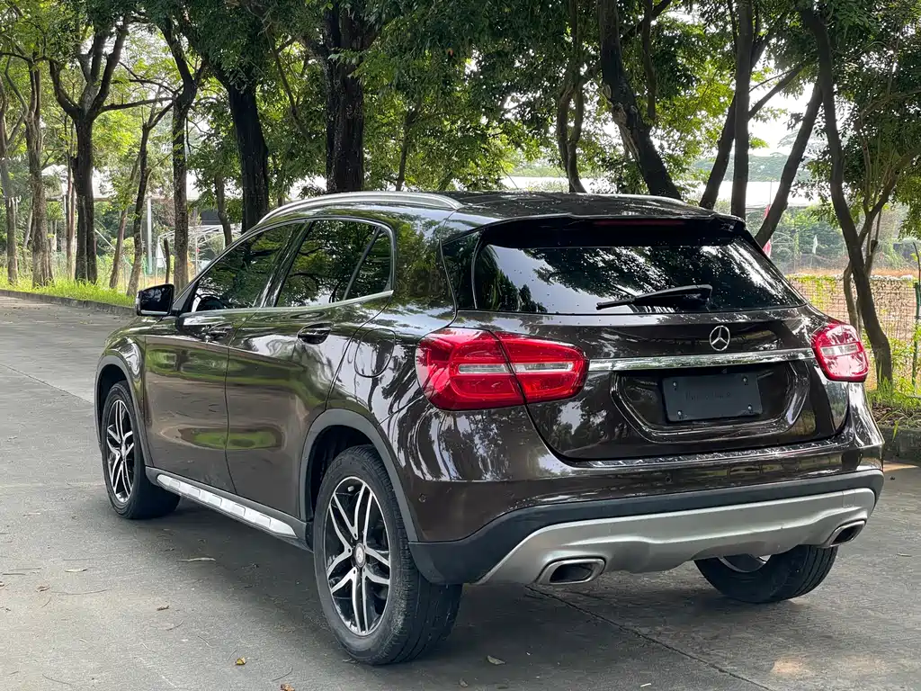 Mercedes-Benz GLA — миниатюра 17