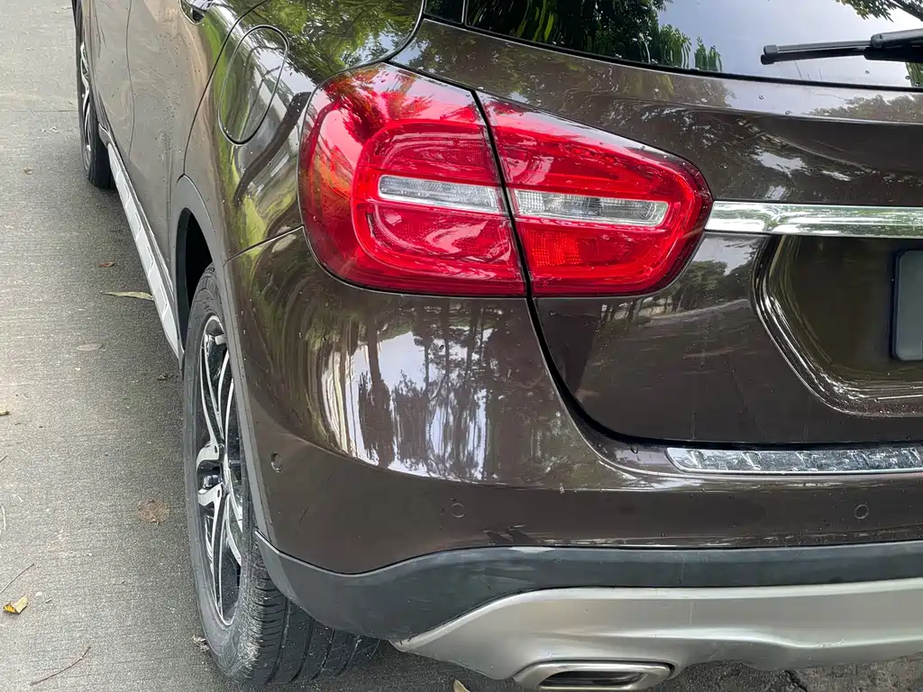 Mercedes-Benz GLA — миниатюра 18