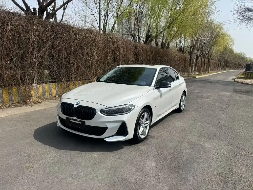 BMW 1 Series 2022