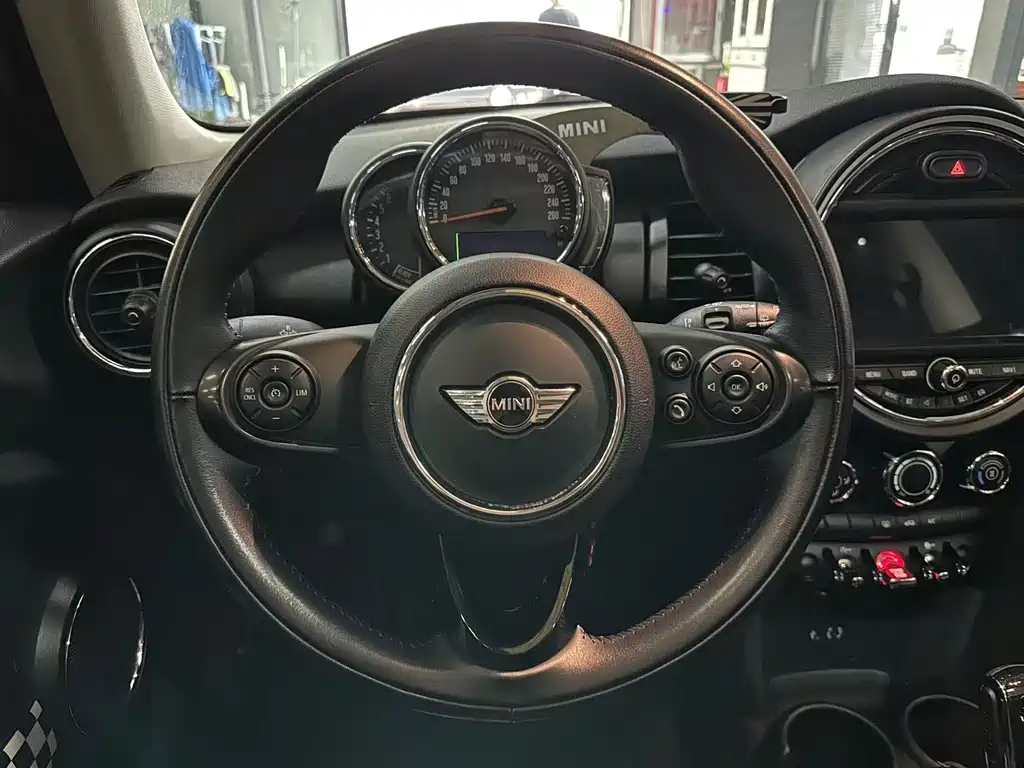 MINI Mini — миниатюра 11