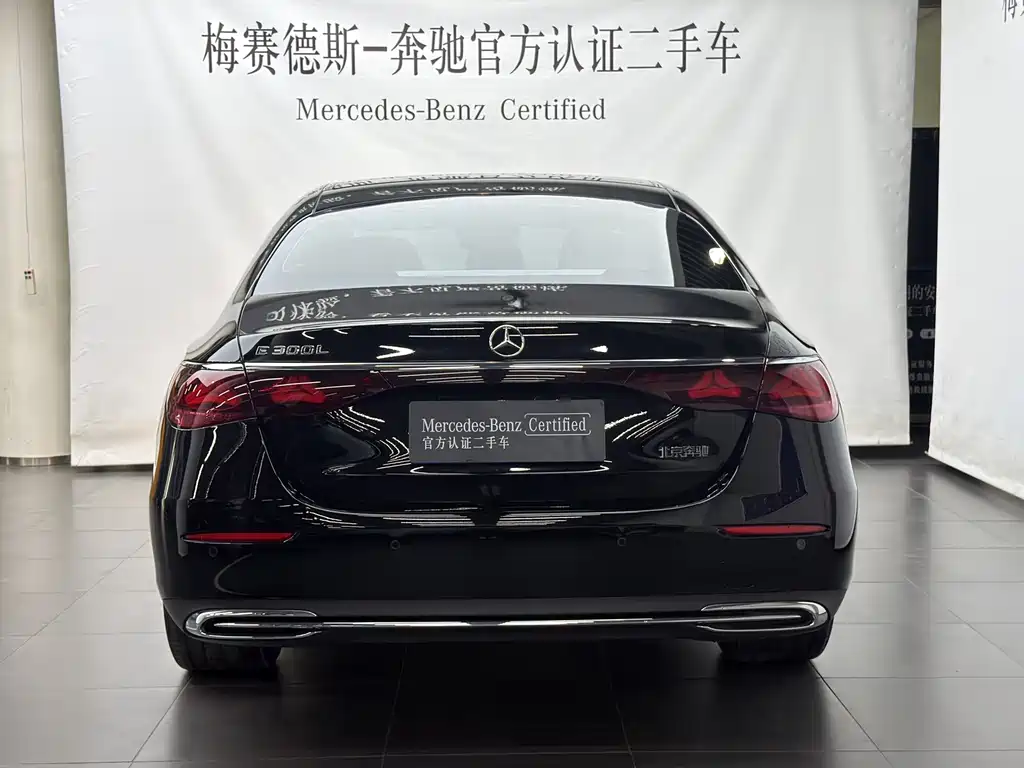 Mercedes-Benz E-Class — миниатюра 4