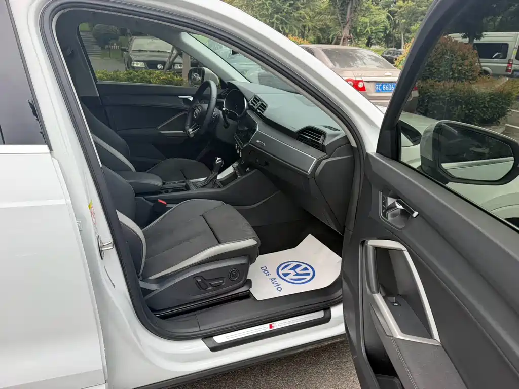 Audi Q3 — миниатюра 3