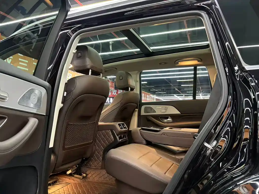 Mercedes-Benz GLS — миниатюра 15