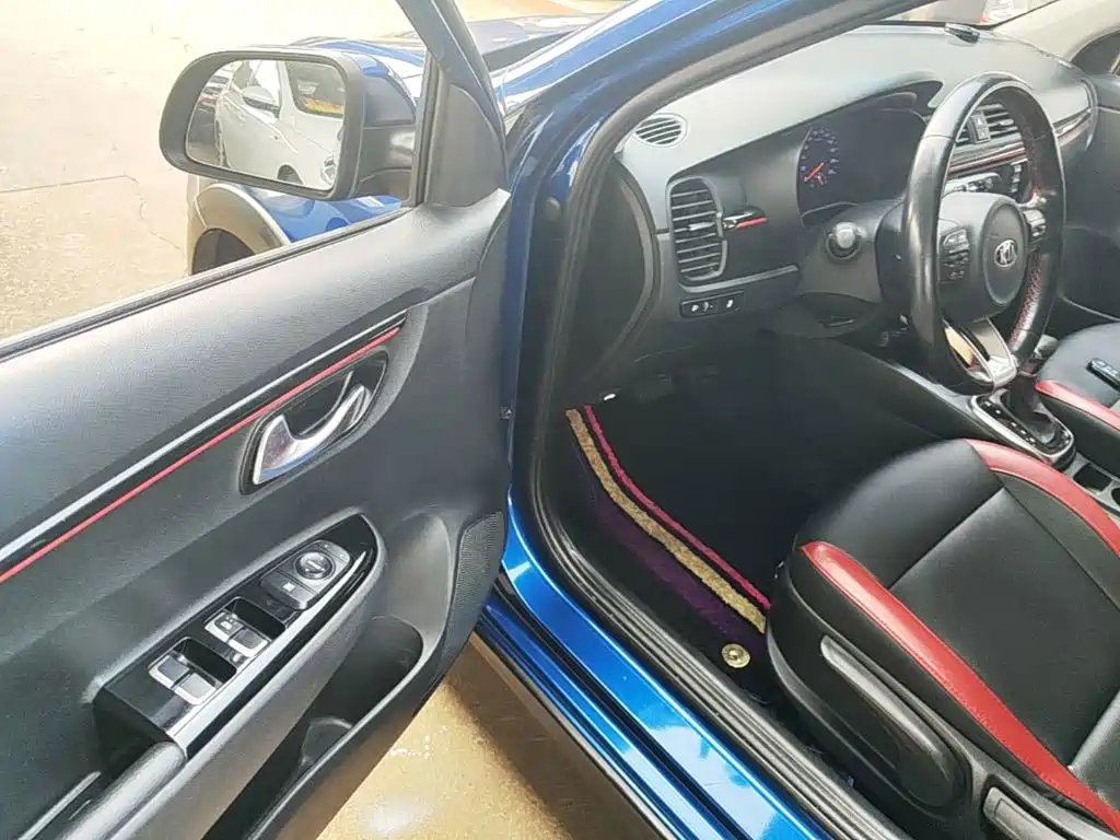 Kia KX Cross — миниатюра 16