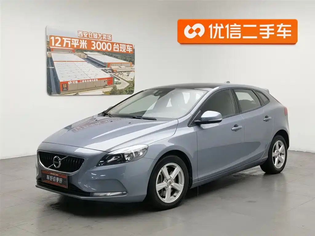 Volvo V40 2016