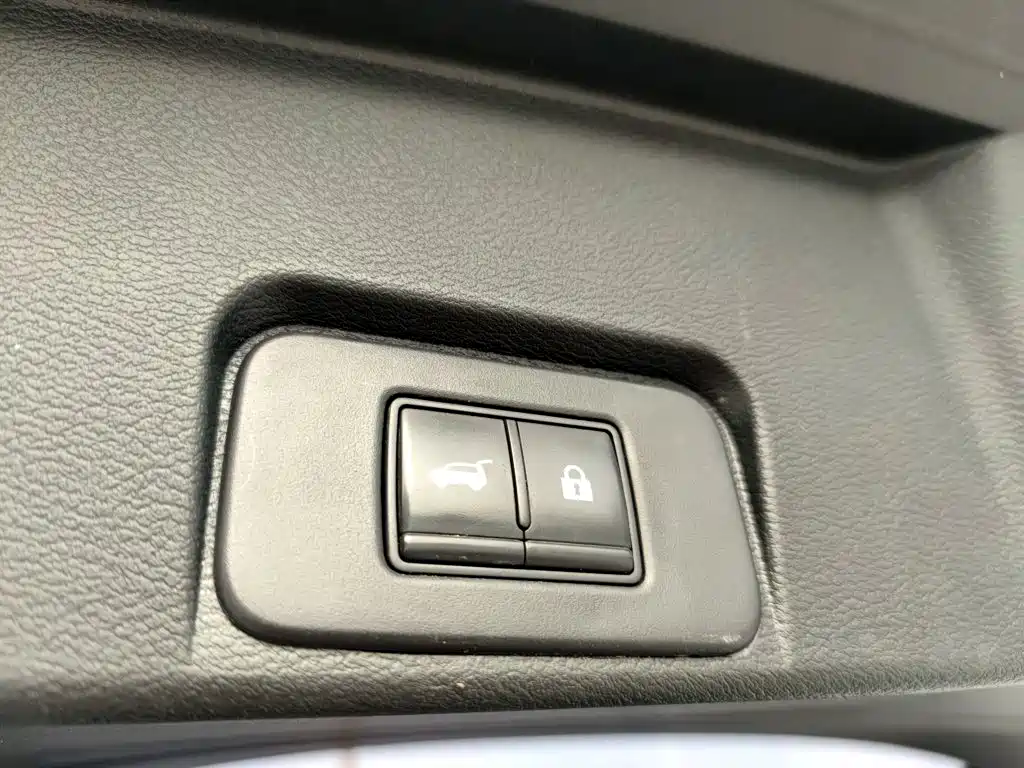 Nissan X-Trail — миниатюра 17
