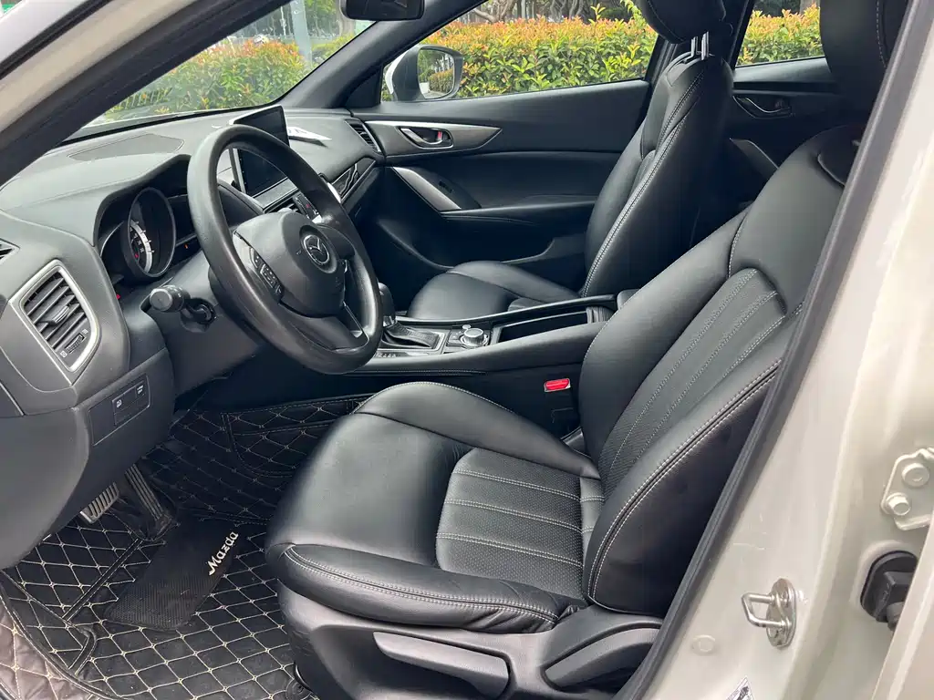 Mazda CX-4 — миниатюра 9